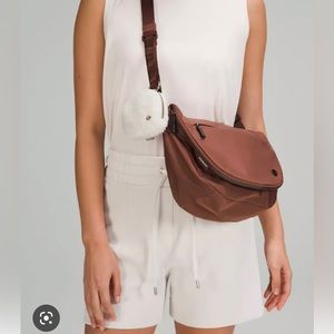 Lululemon All Night Festival Bag Zip Top